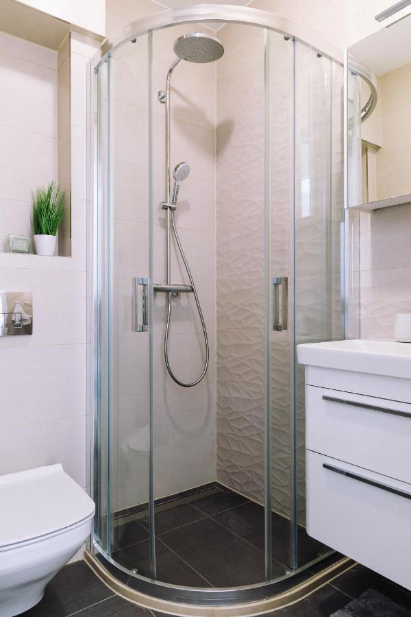 דוברובניק Brand New & Comfort Apartment L & L ,Free Parking + Close To Beach מראה חיצוני תמונה